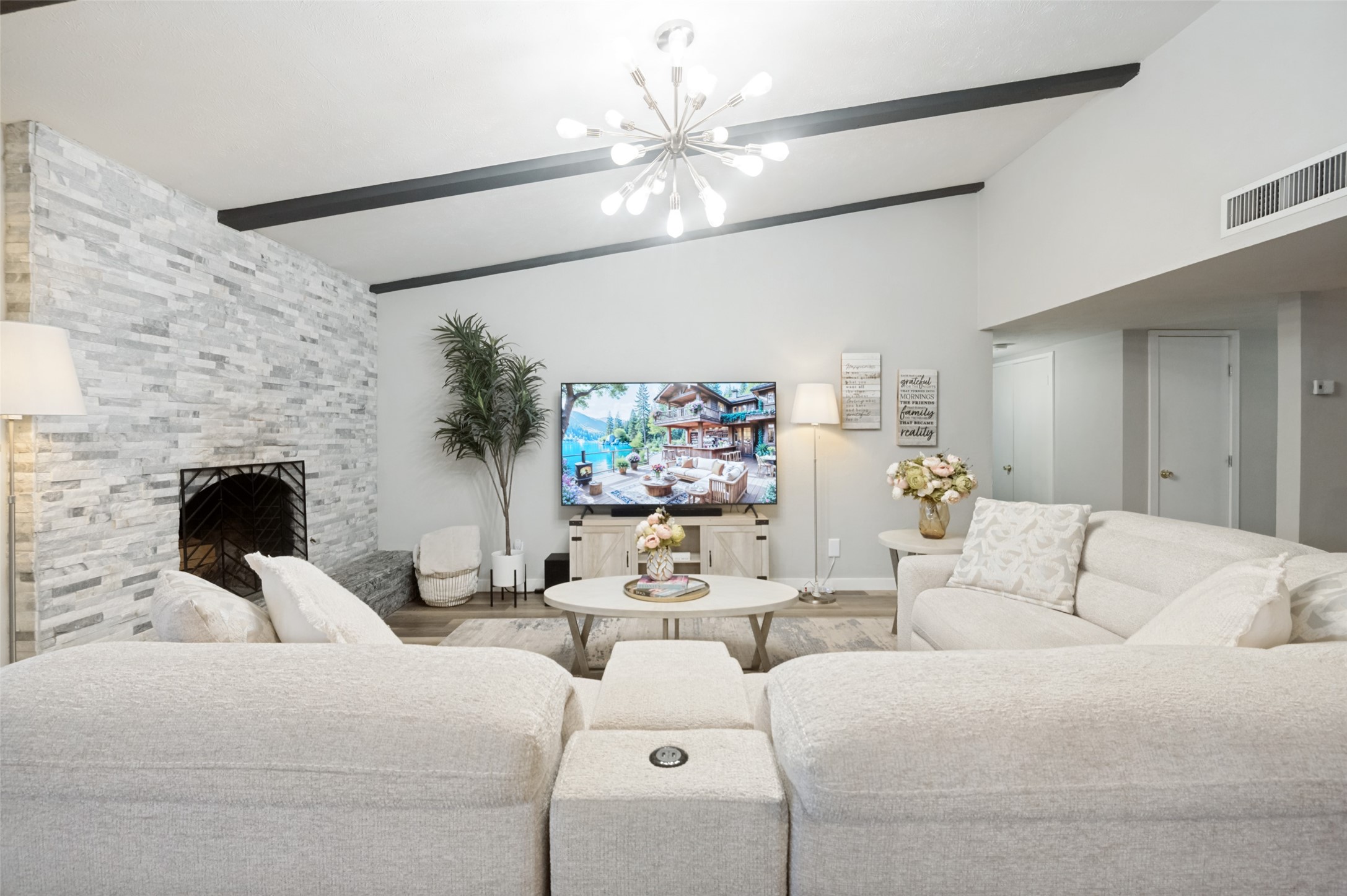 3129 Windsor Road Carrollton TX 75007