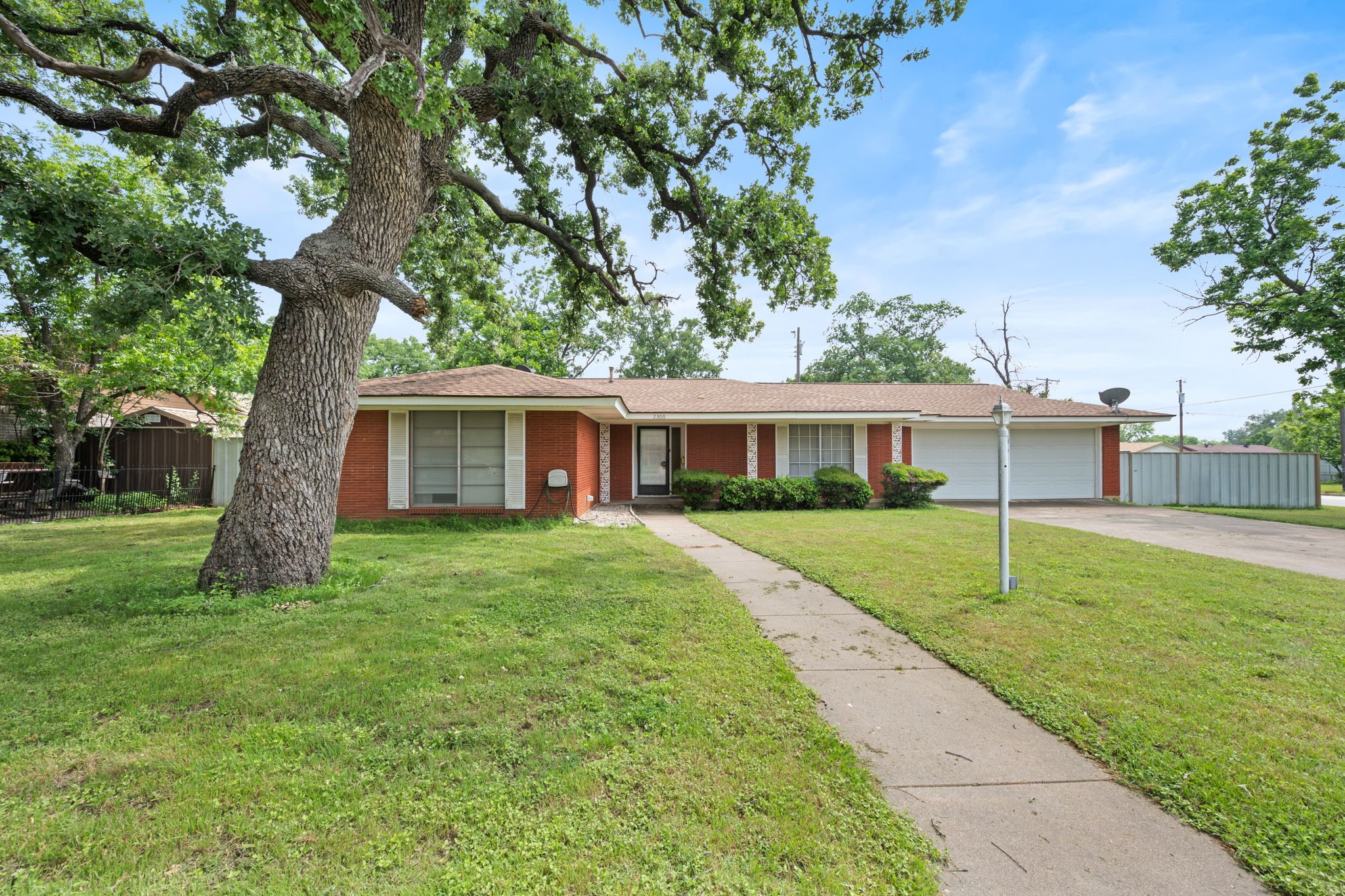 2300 SE 9th Street Mineral Wells TX 76067