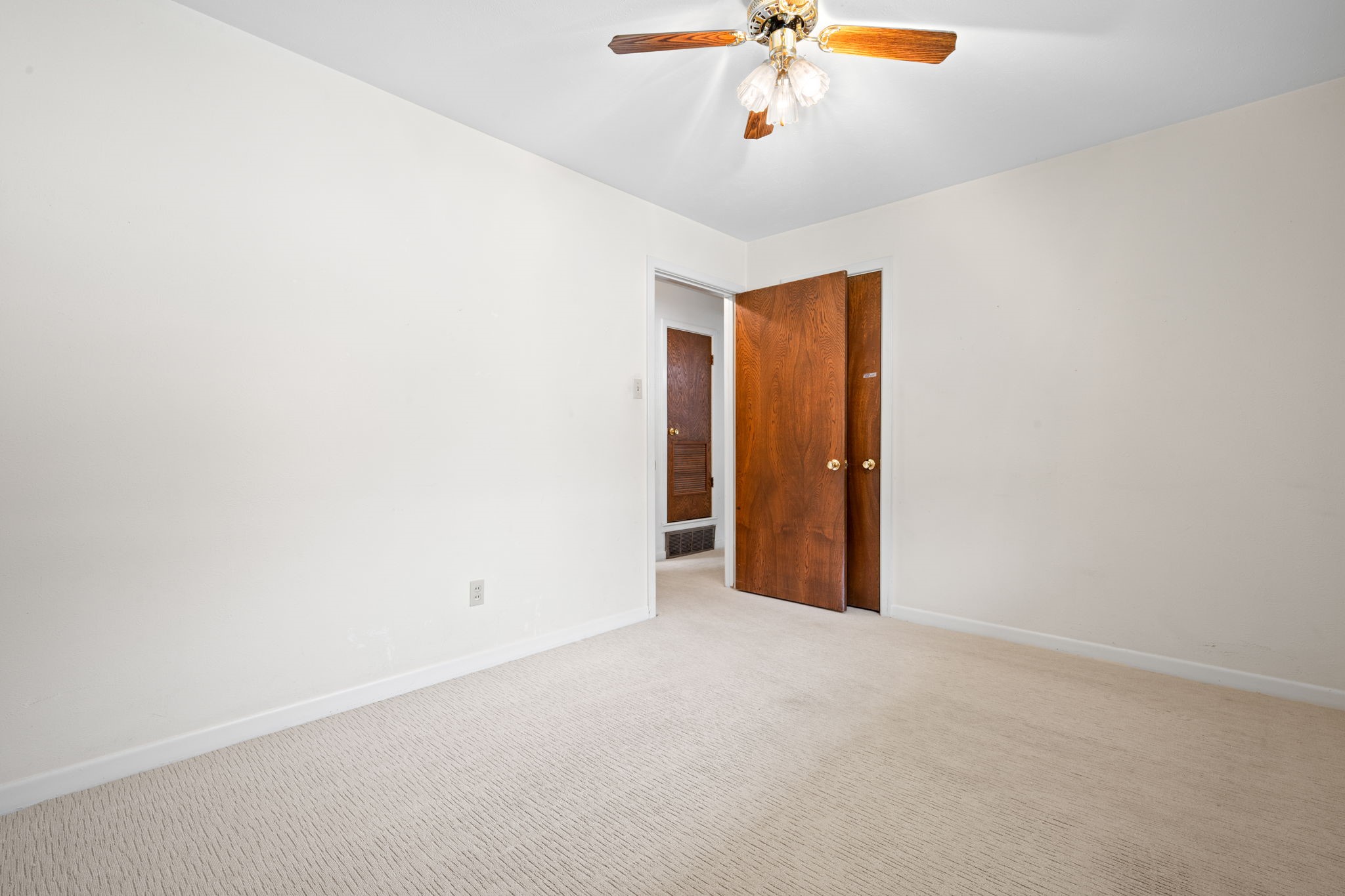 2300 SE 9th Street Mineral Wells TX 76067