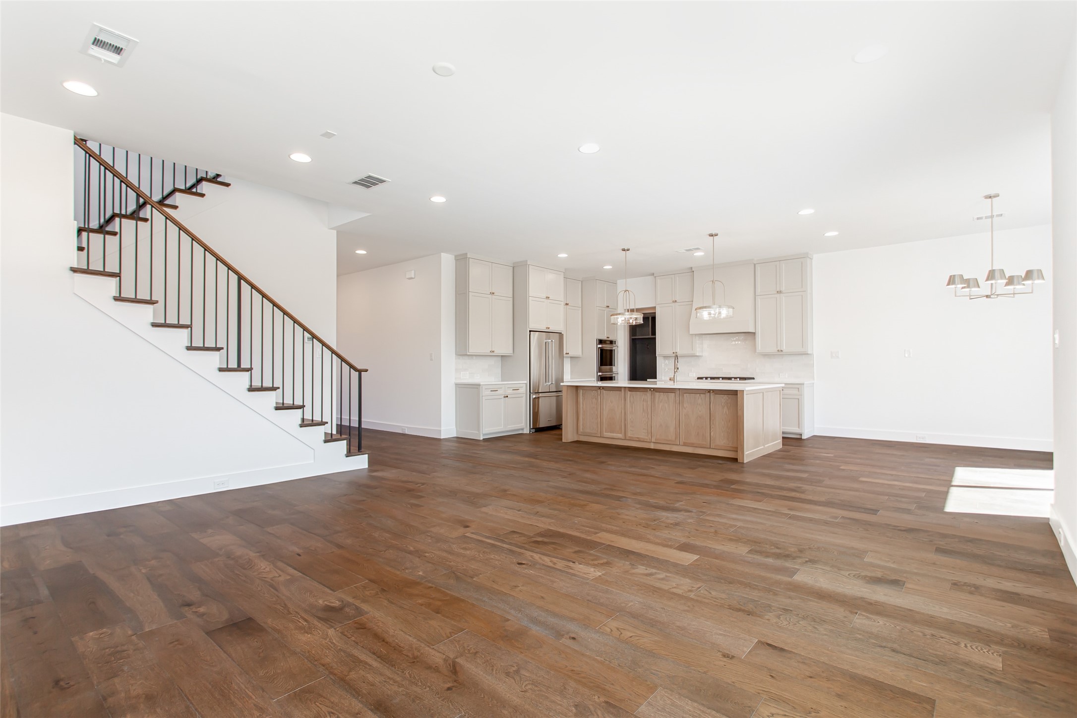 1107 Mount Auburn Avenue Dallas TX 75223