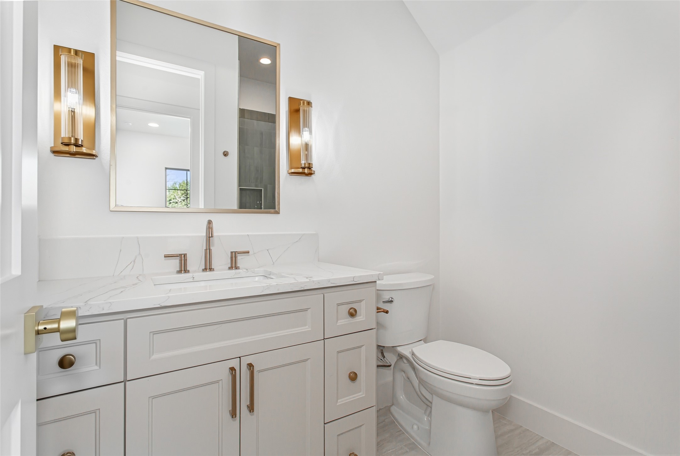 1107 Mount Auburn Avenue Dallas TX 75223
