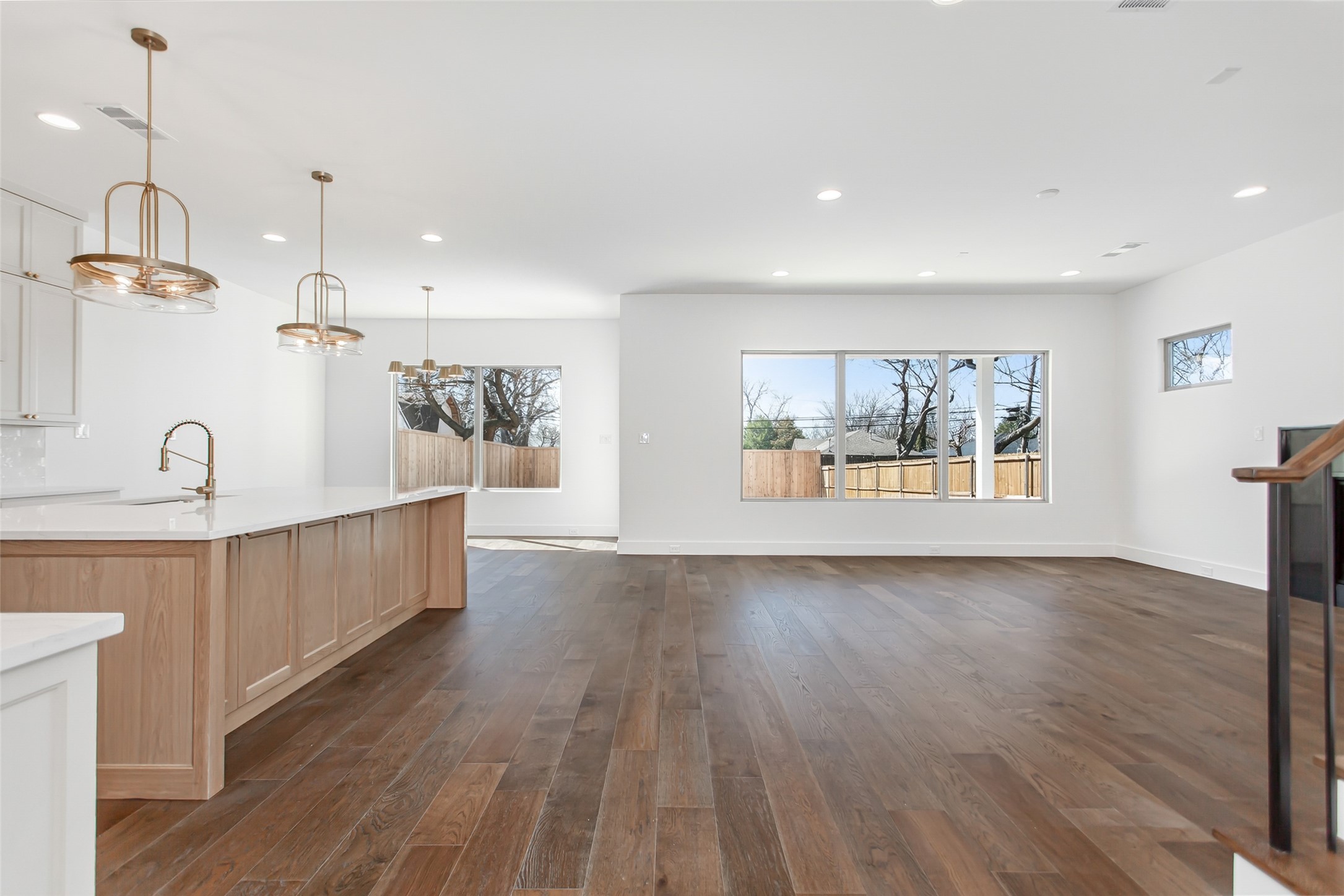 1107 Mount Auburn Avenue Dallas TX 75223