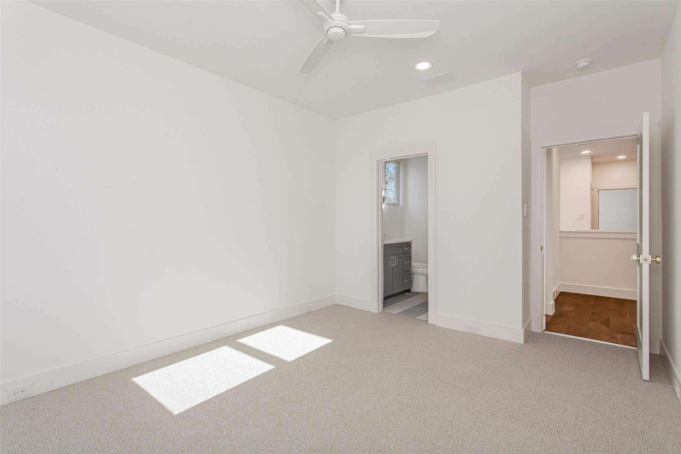 1107 Mount Auburn Avenue Dallas TX 75223