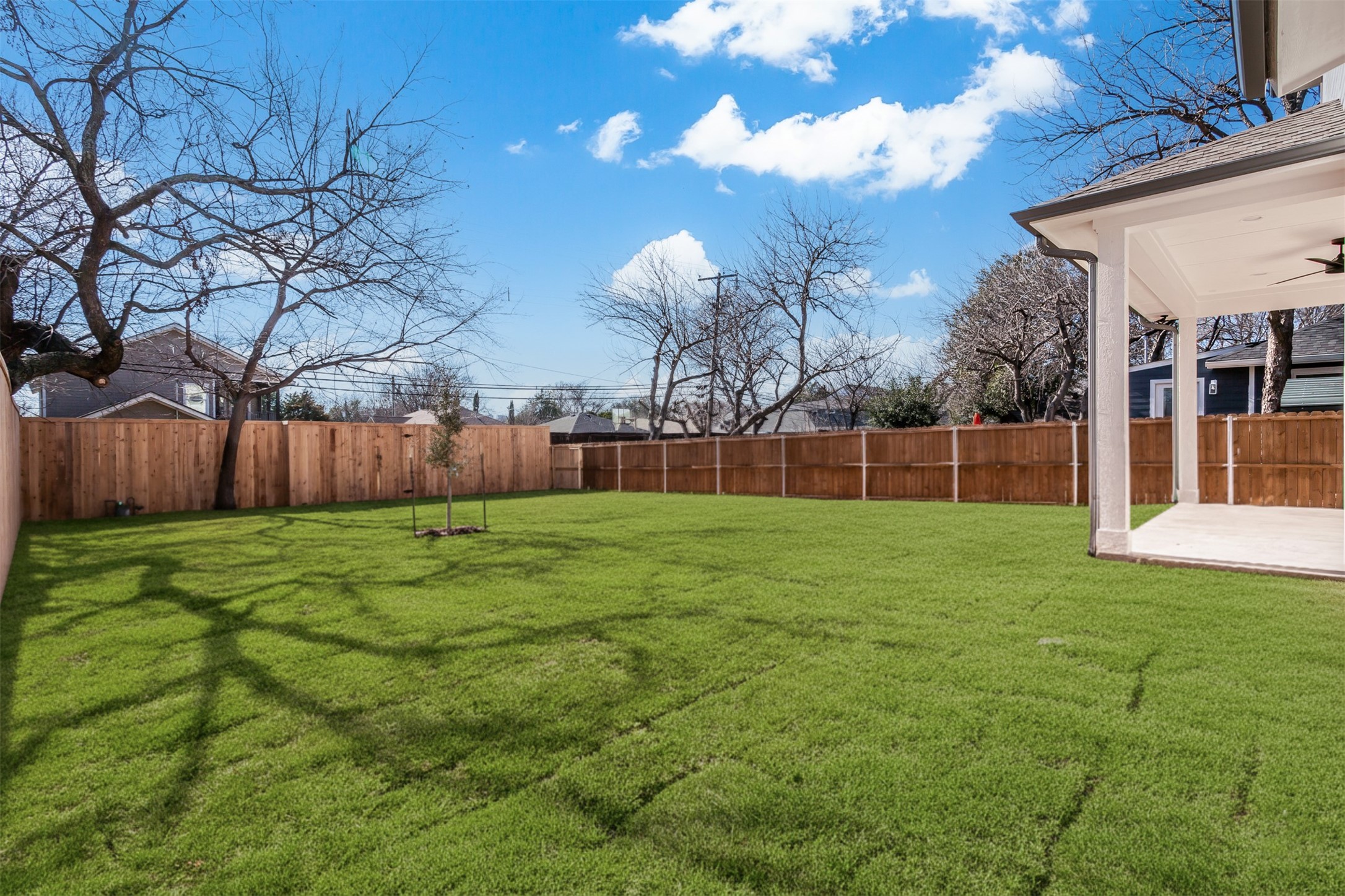 1107 Mount Auburn Avenue Dallas TX 75223
