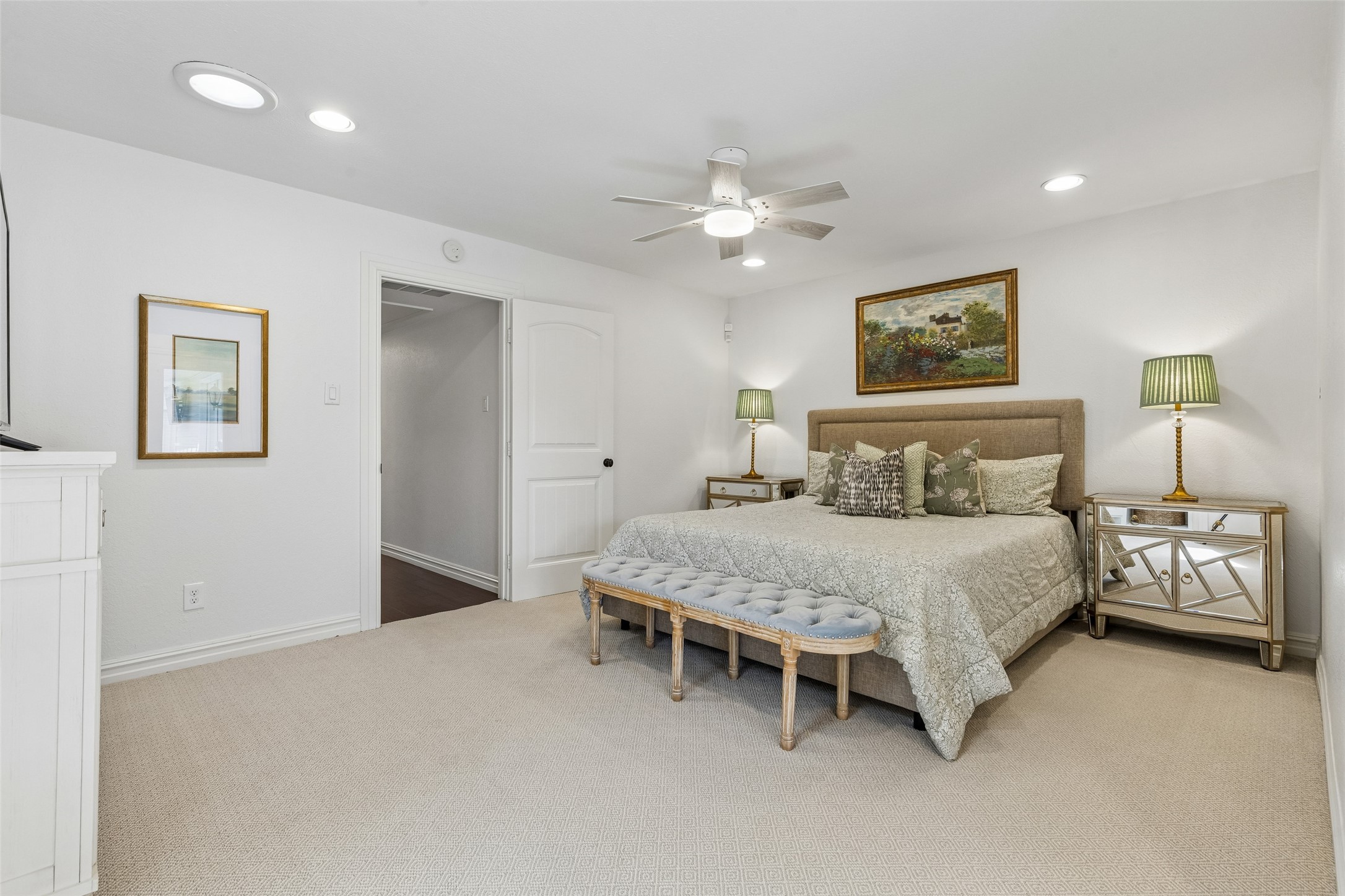 7335 La Sobrina Drive Dallas TX 75248
