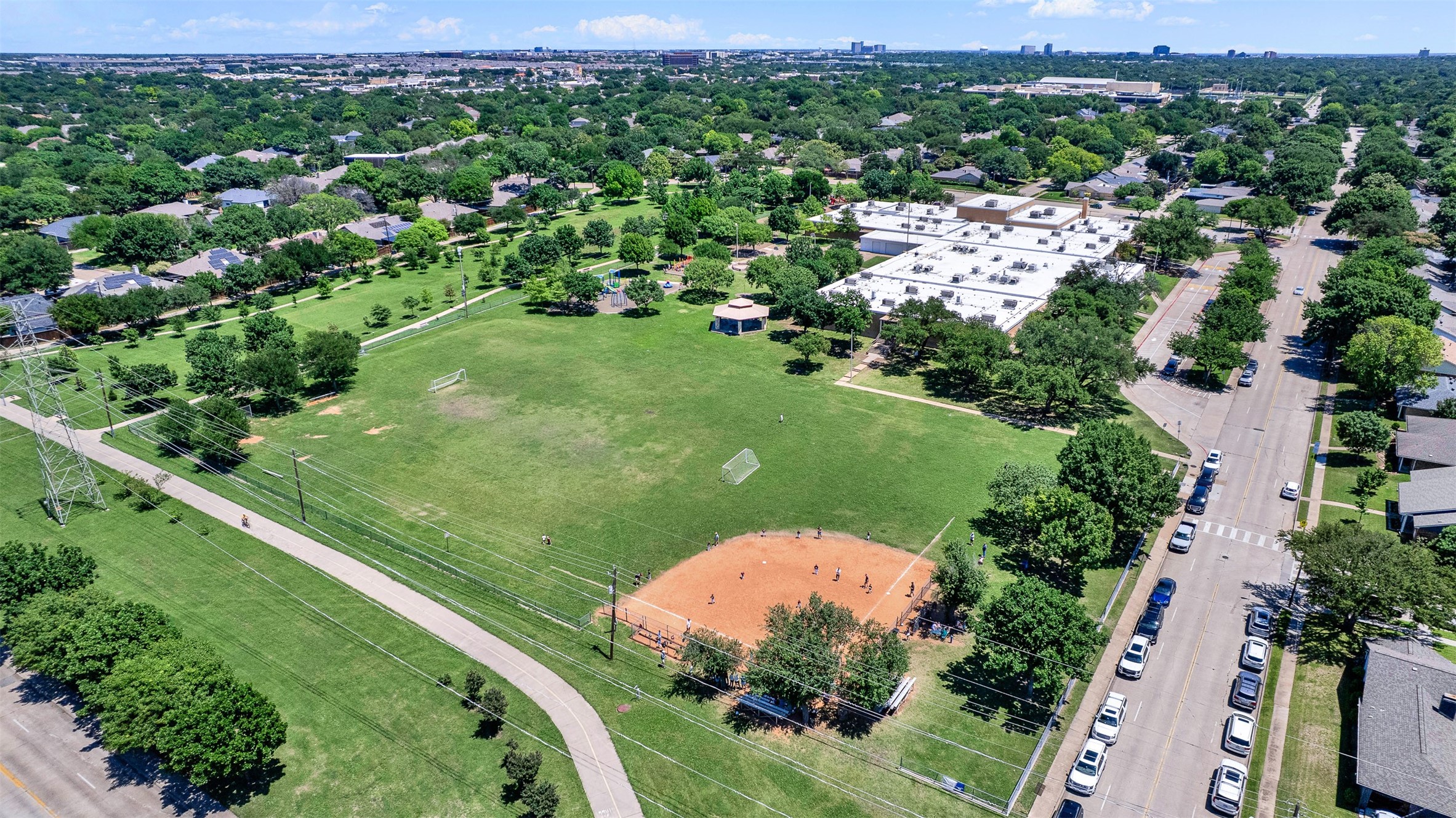 7335 La Sobrina Drive Dallas TX 75248