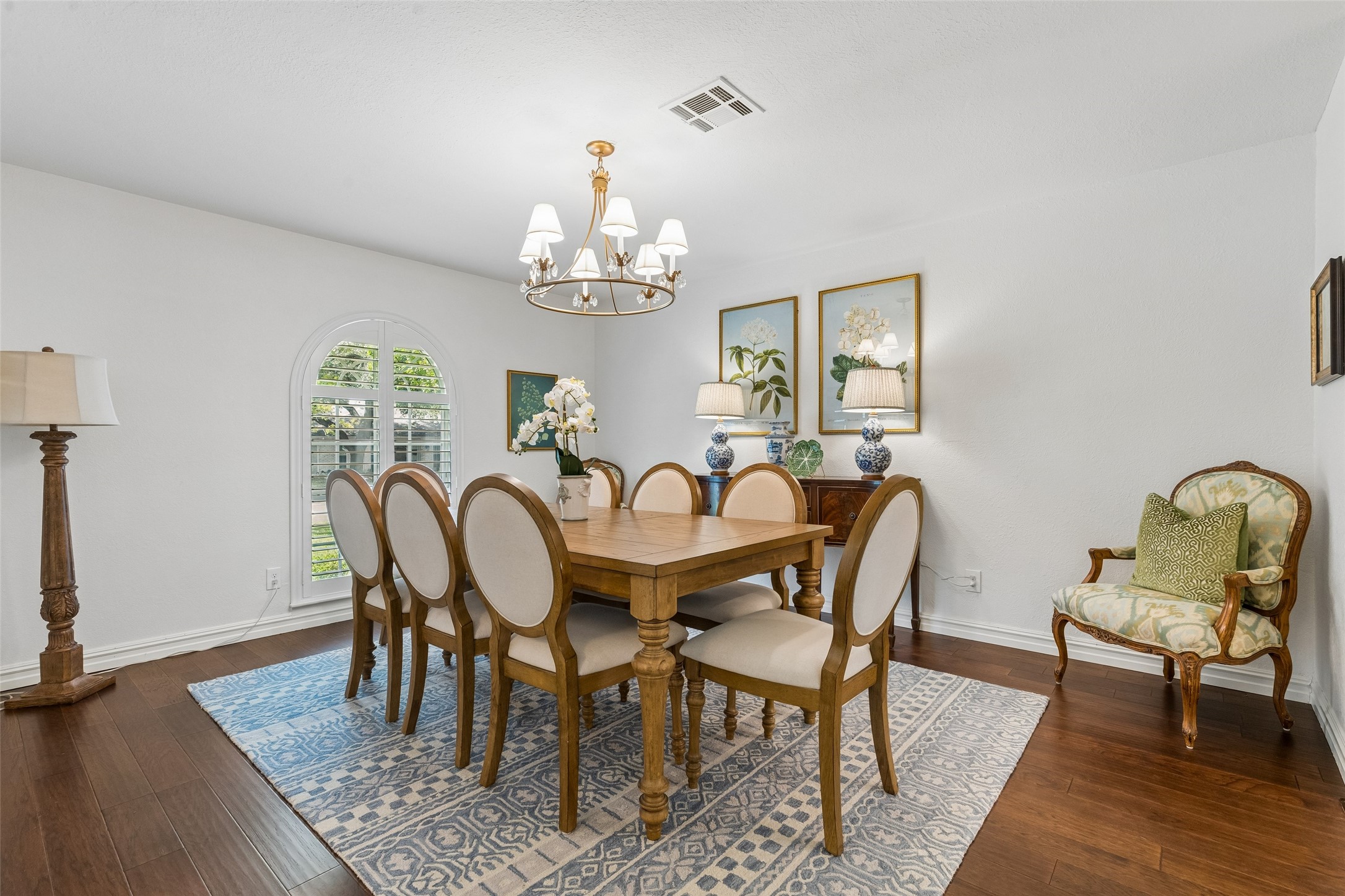 7335 La Sobrina Drive Dallas TX 75248