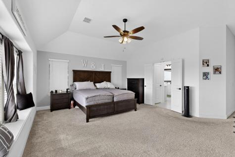 205 Lakewood Lane Ponder TX 76259