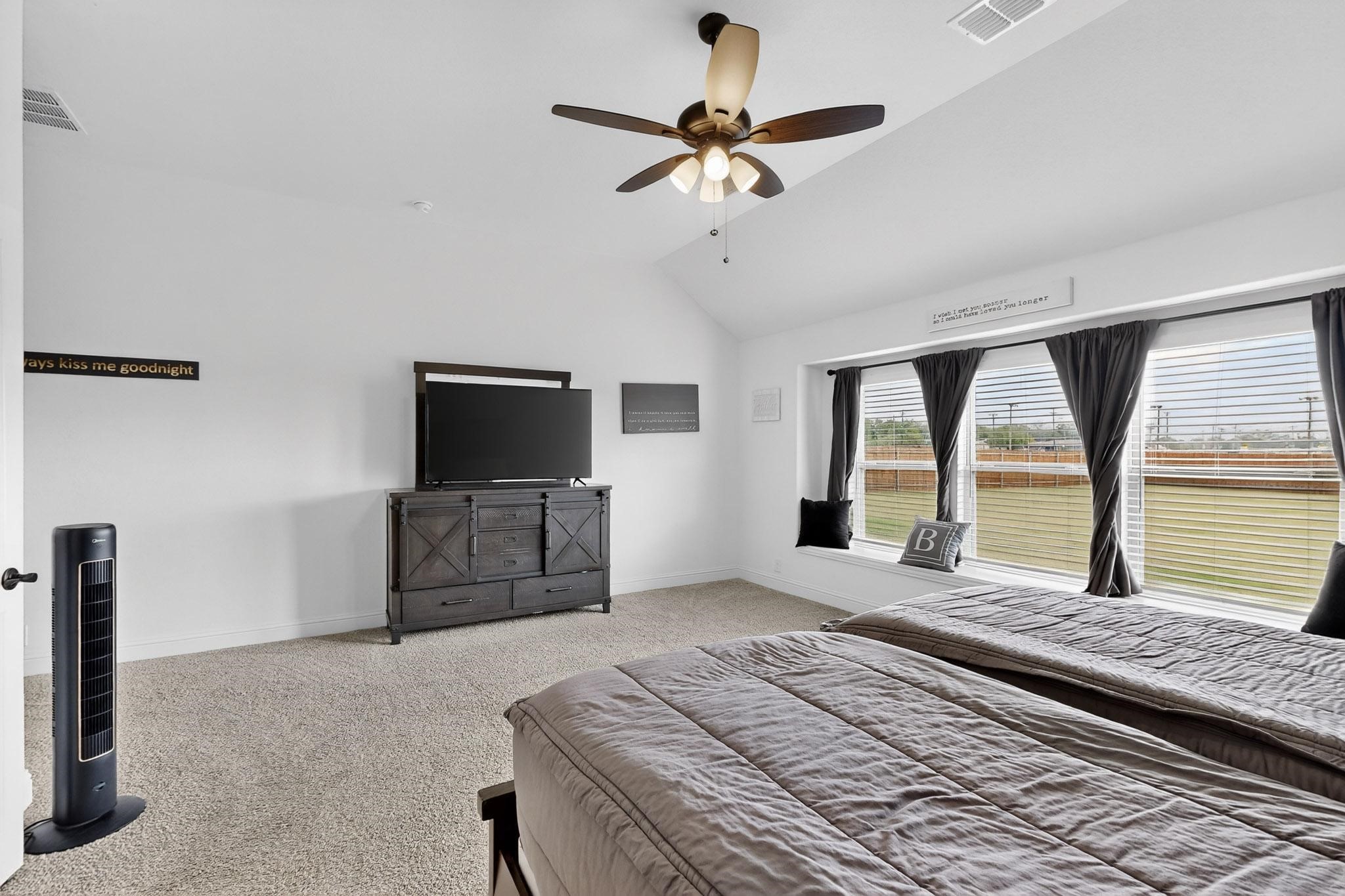 205 Lakewood Lane Ponder TX 76259