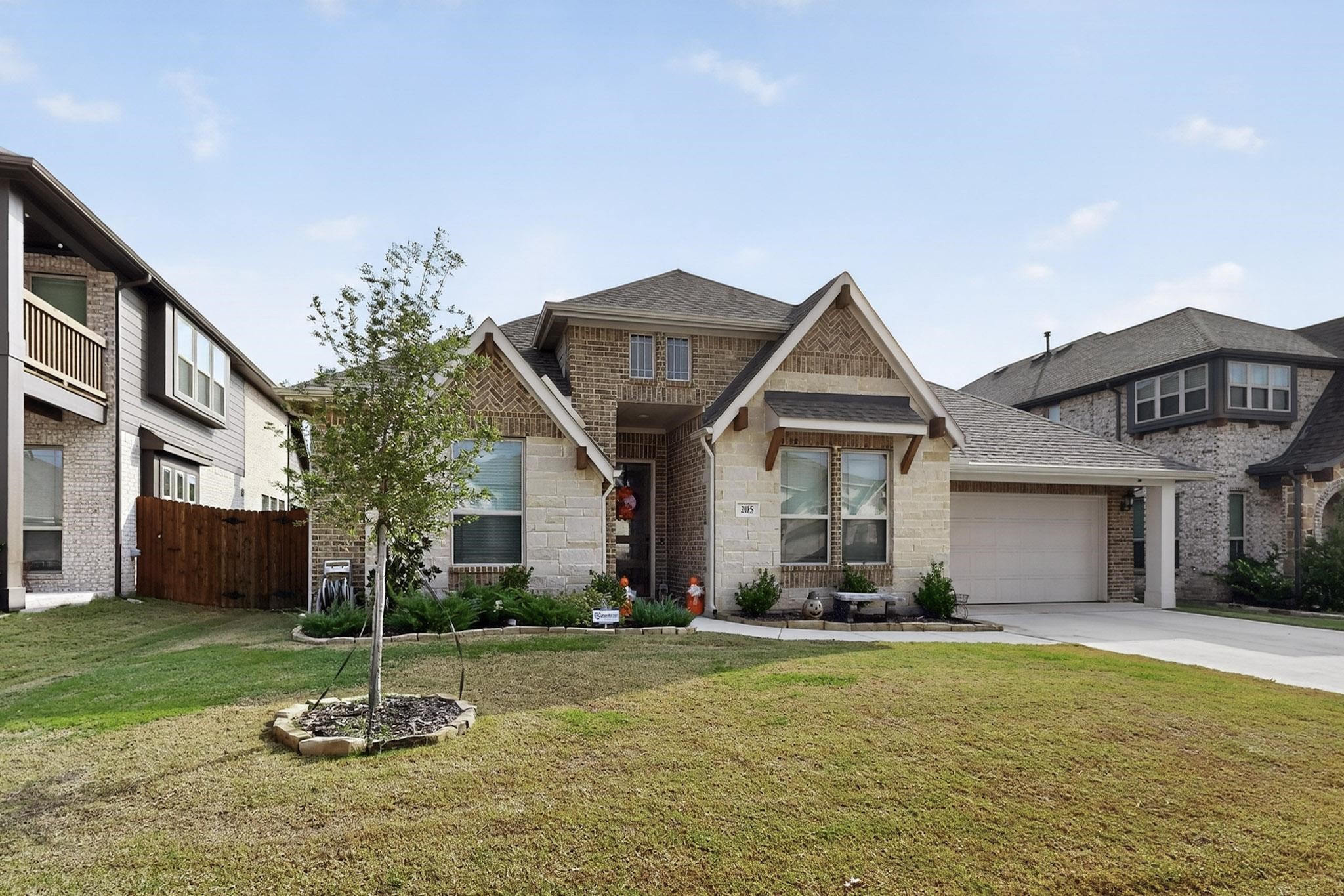 205 Lakewood Lane Ponder TX 76259