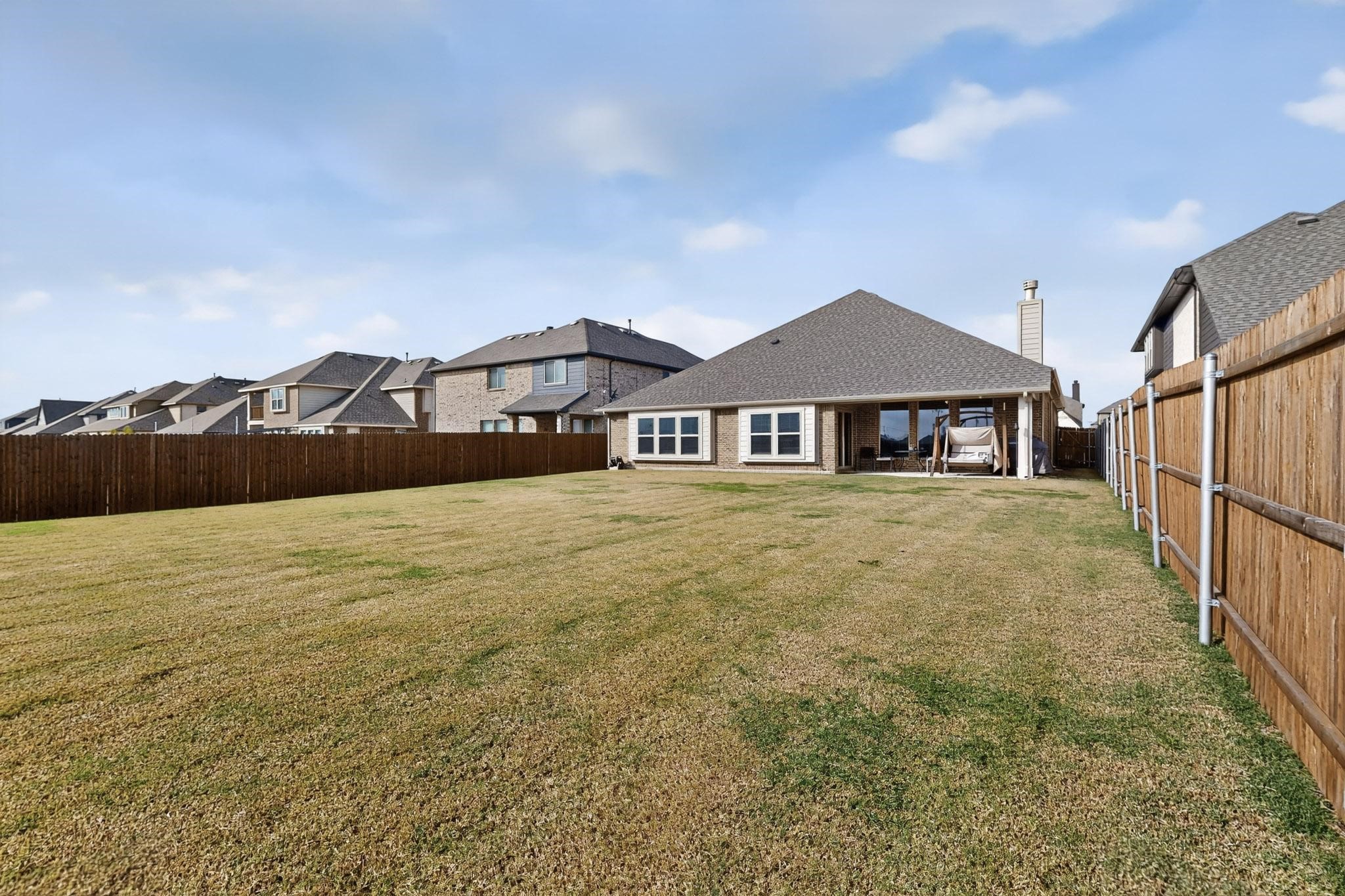 205 Lakewood Lane Ponder TX 76259