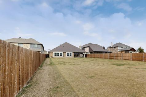 205 Lakewood Lane Ponder TX 76259