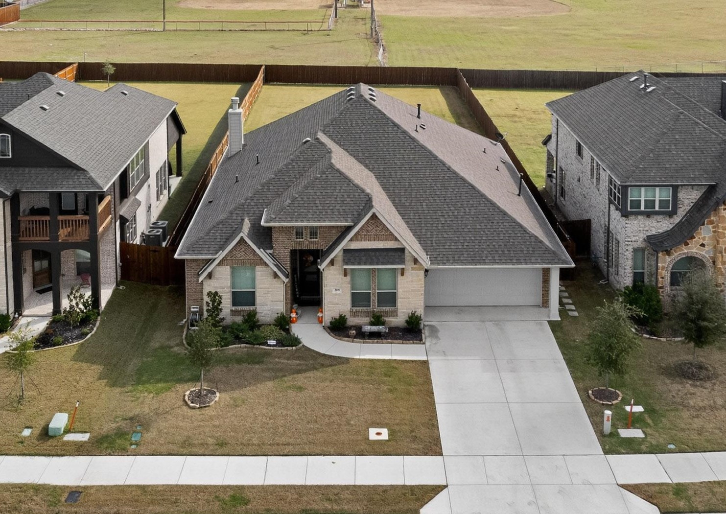 205 Lakewood Lane Ponder TX 76259