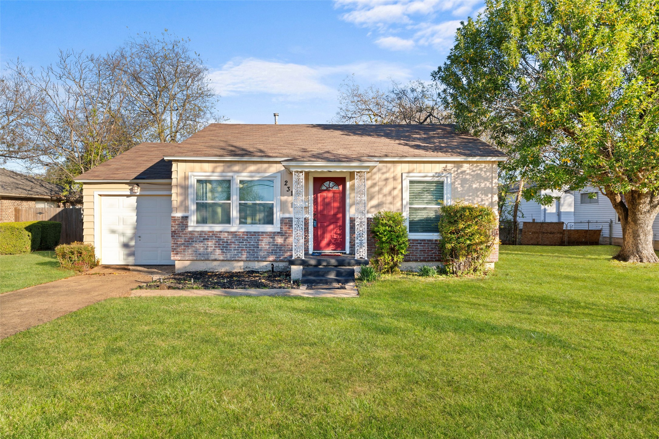 231 W Center Street Duncanville TX 75116