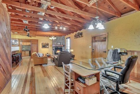 8840 State Highway 171 Hillsboro TX 76645