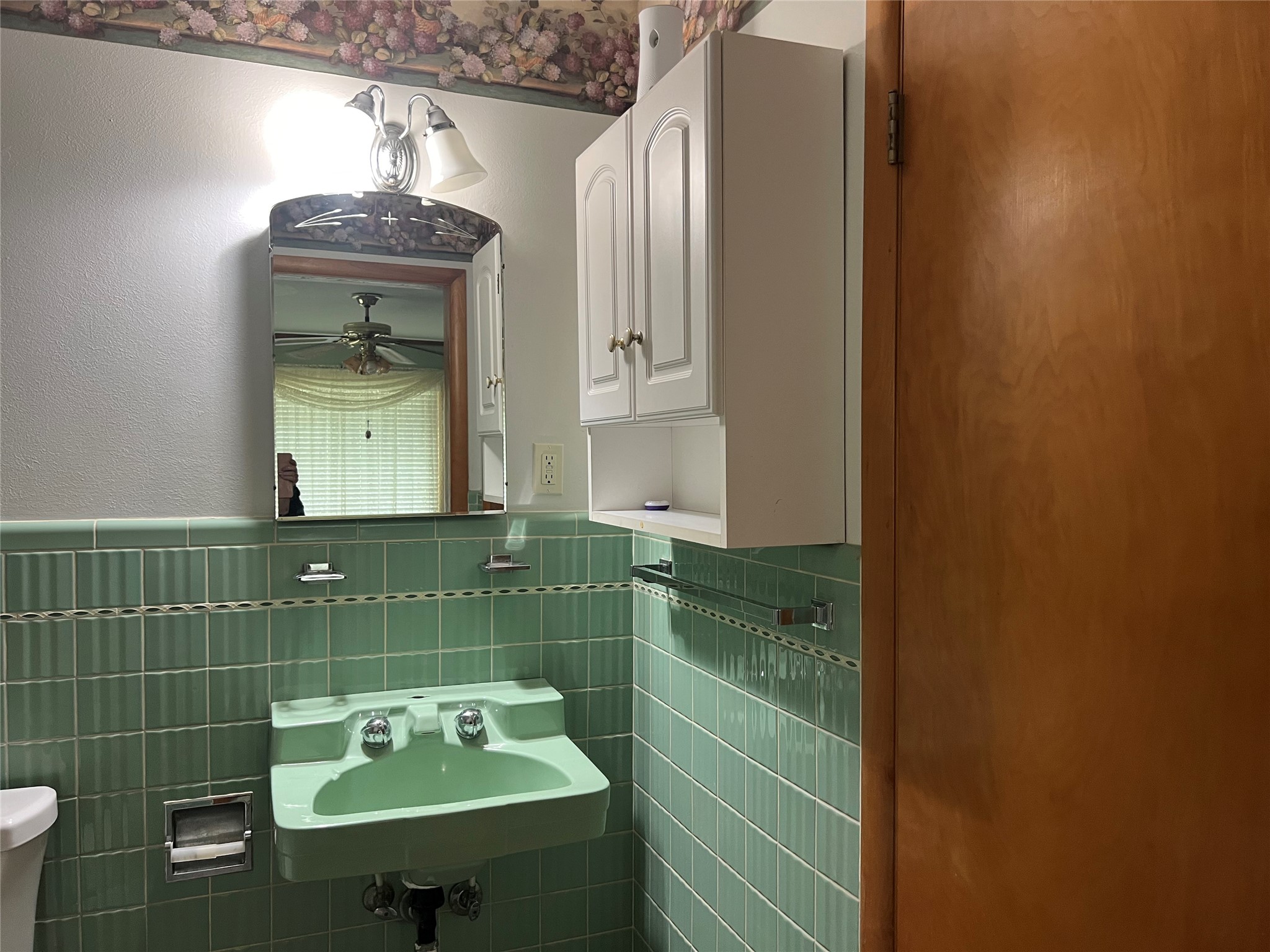 211 S Crockett Henrietta TX 76365