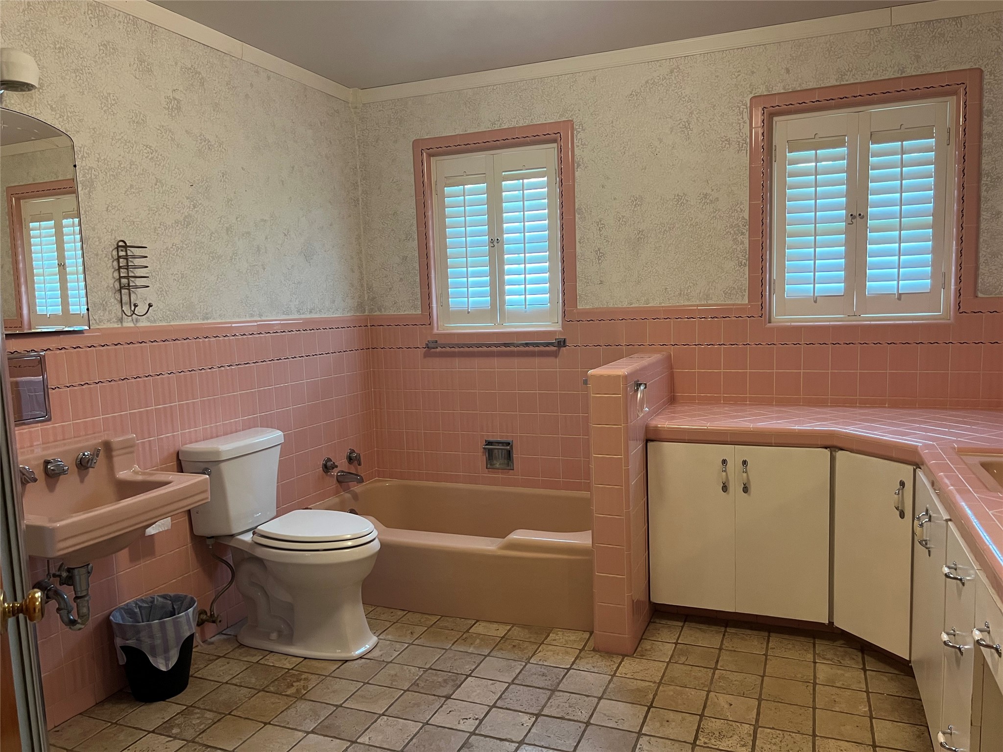 211 S Crockett Henrietta TX 76365