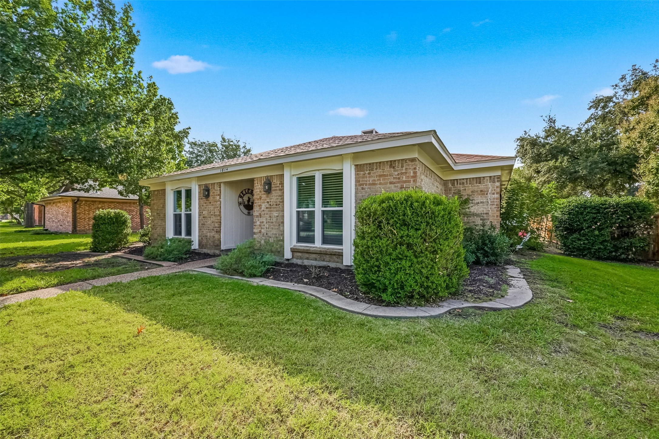 1814 Kensington Drive Carrollton TX 75007