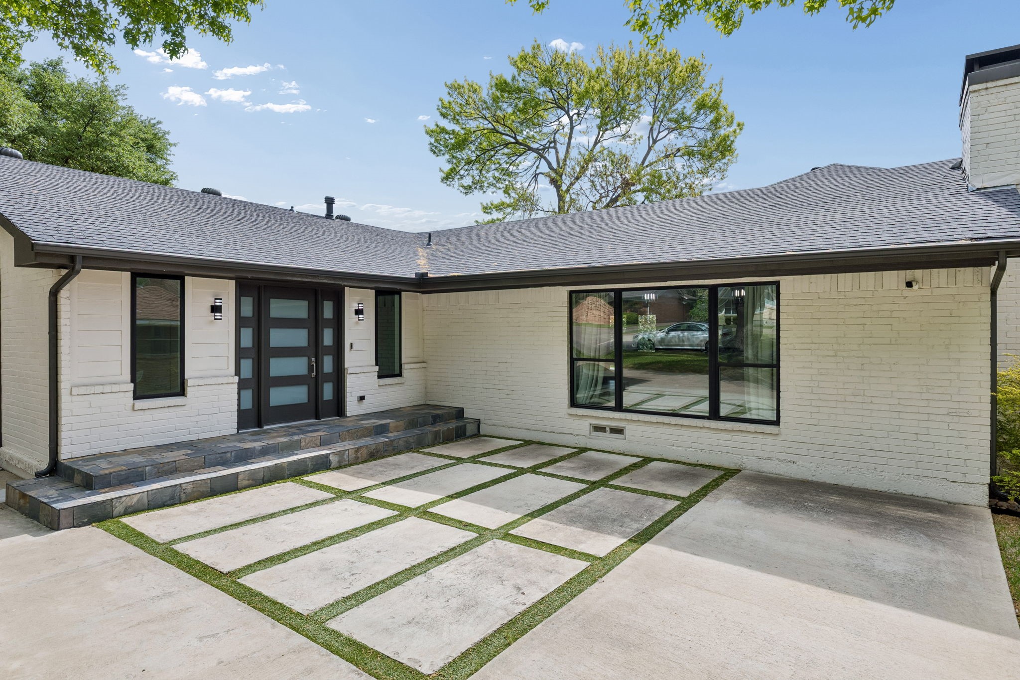 13726 Peyton Drive Dallas TX 75240