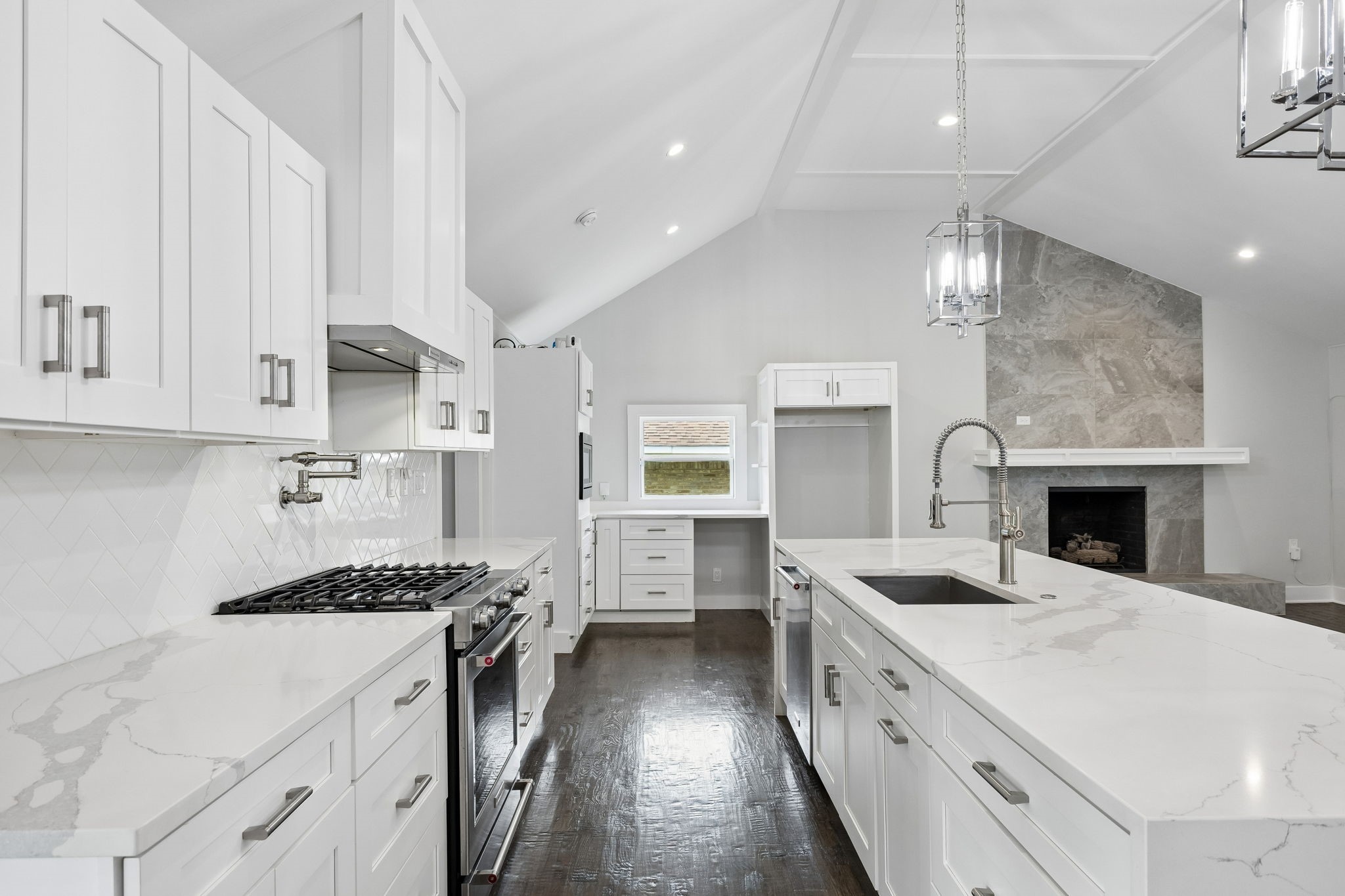 13726 Peyton Drive Dallas TX 75240