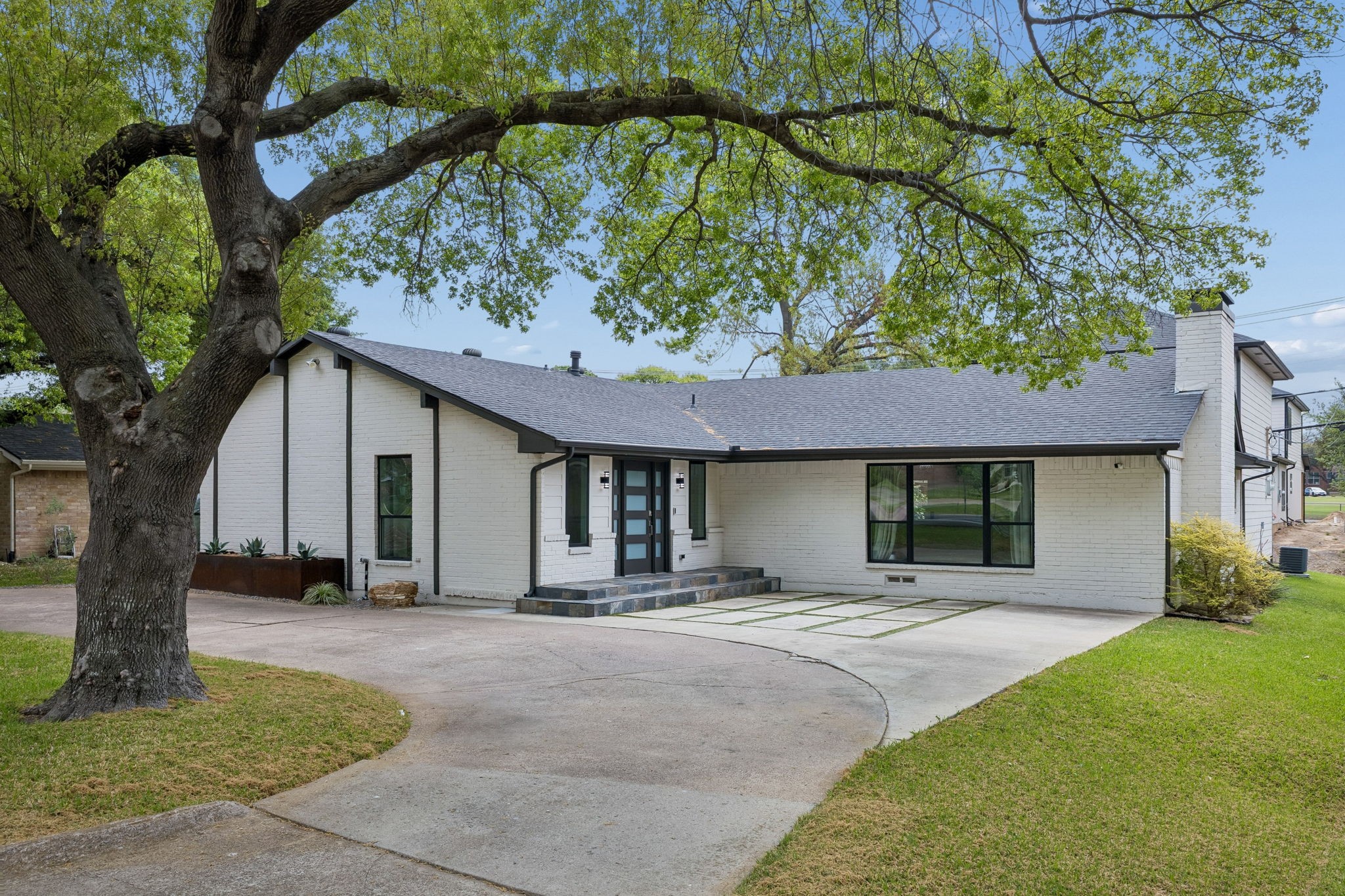 13726 Peyton Drive Dallas TX 75240