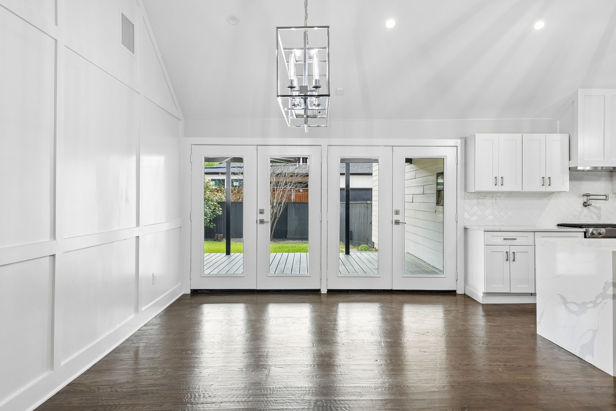 13726 Peyton Drive Dallas TX 75240
