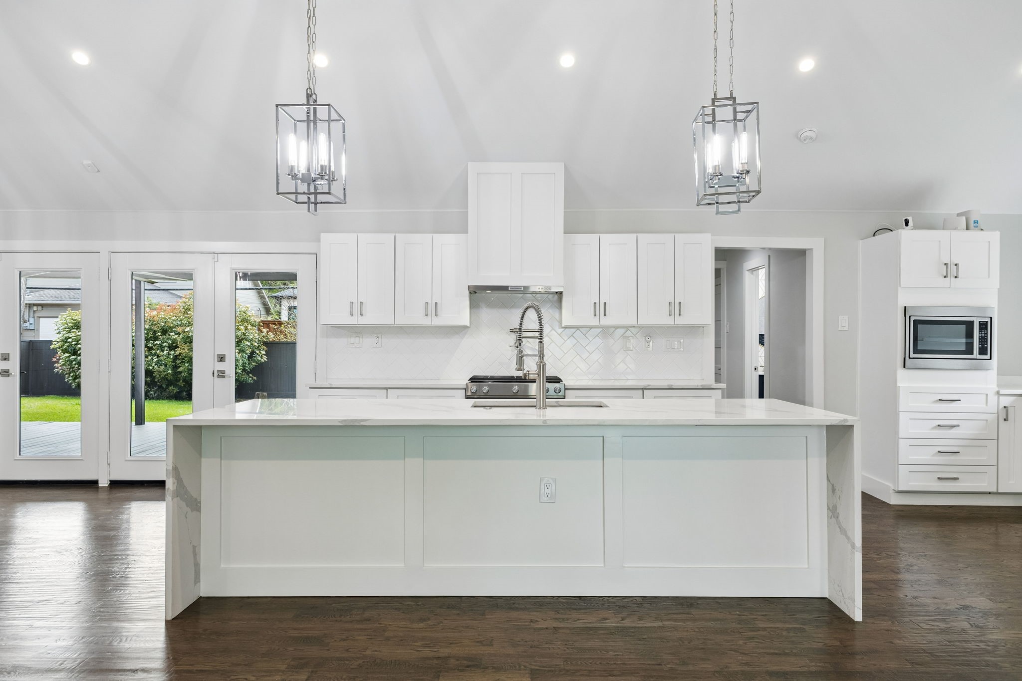 13726 Peyton Drive Dallas TX 75240