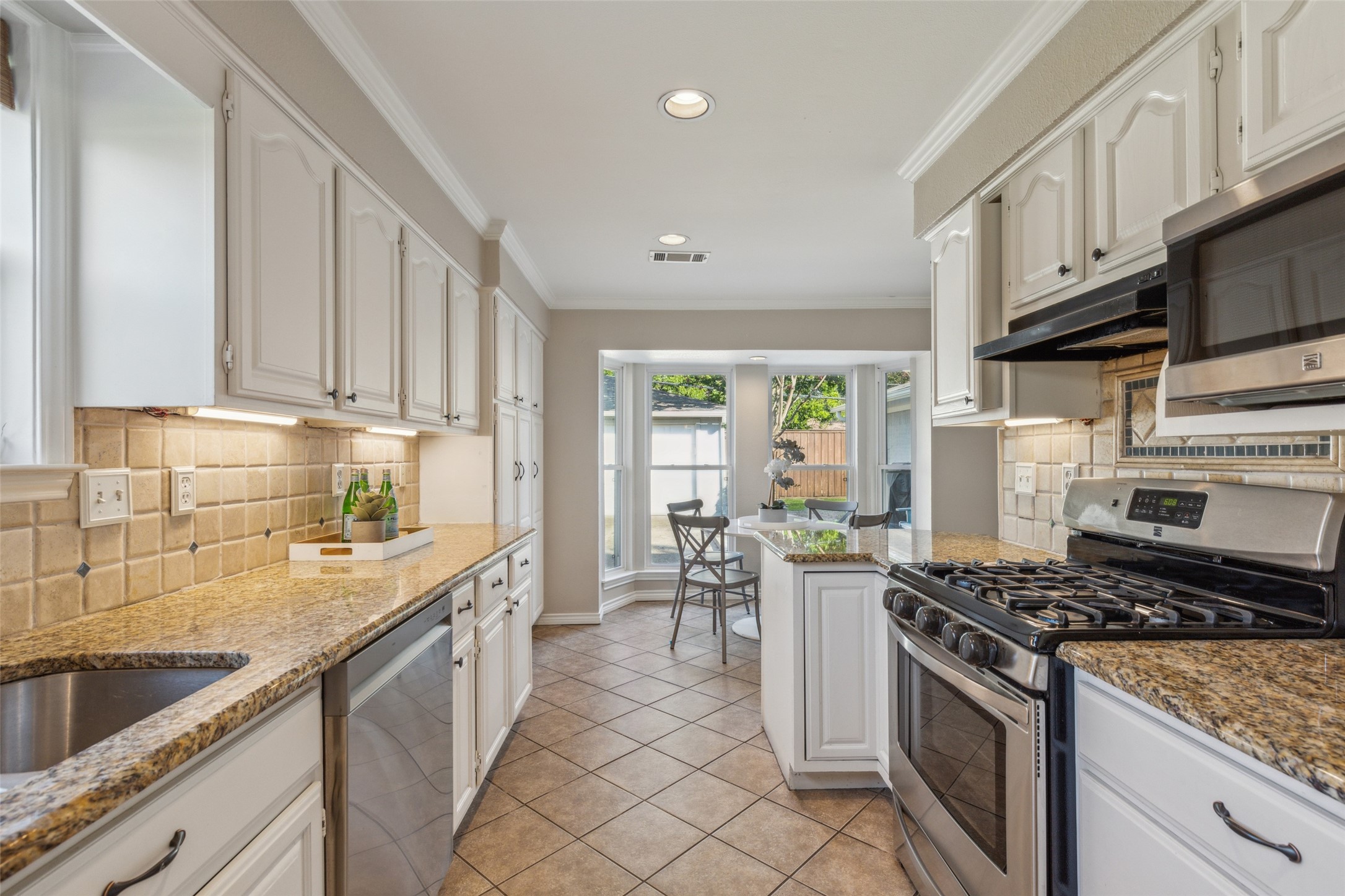 6936 Town North Drive Dallas TX 75231