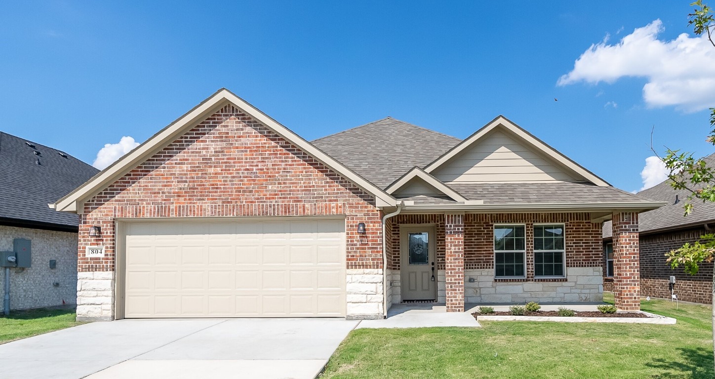 804 Tippit Lane Greenville TX 75402