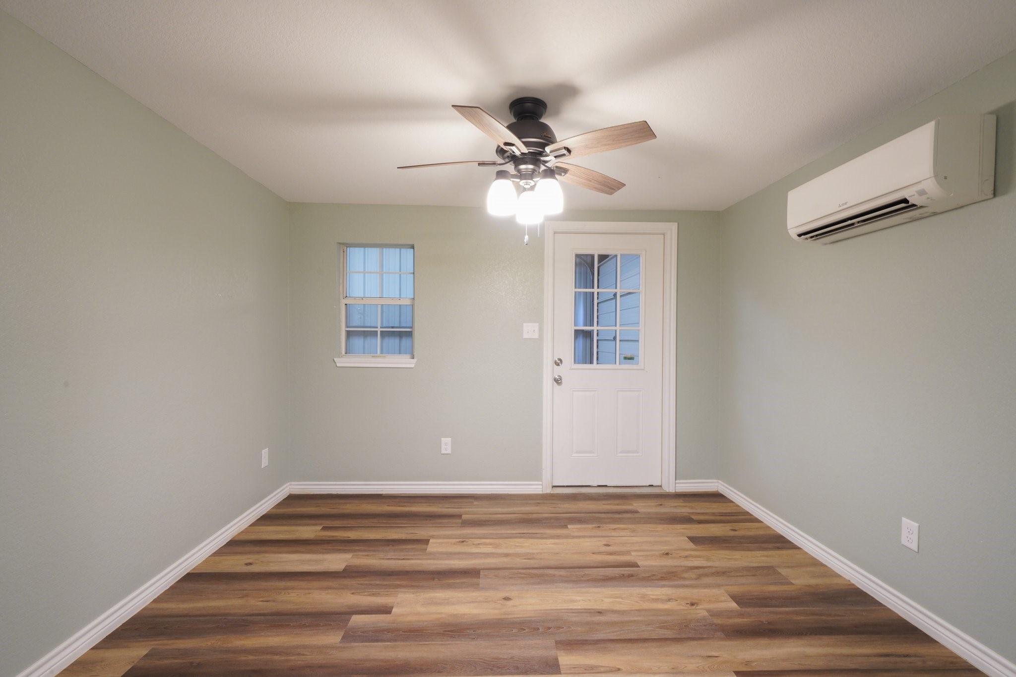 1111 Brazos Drive Mineral Wells TX 76067