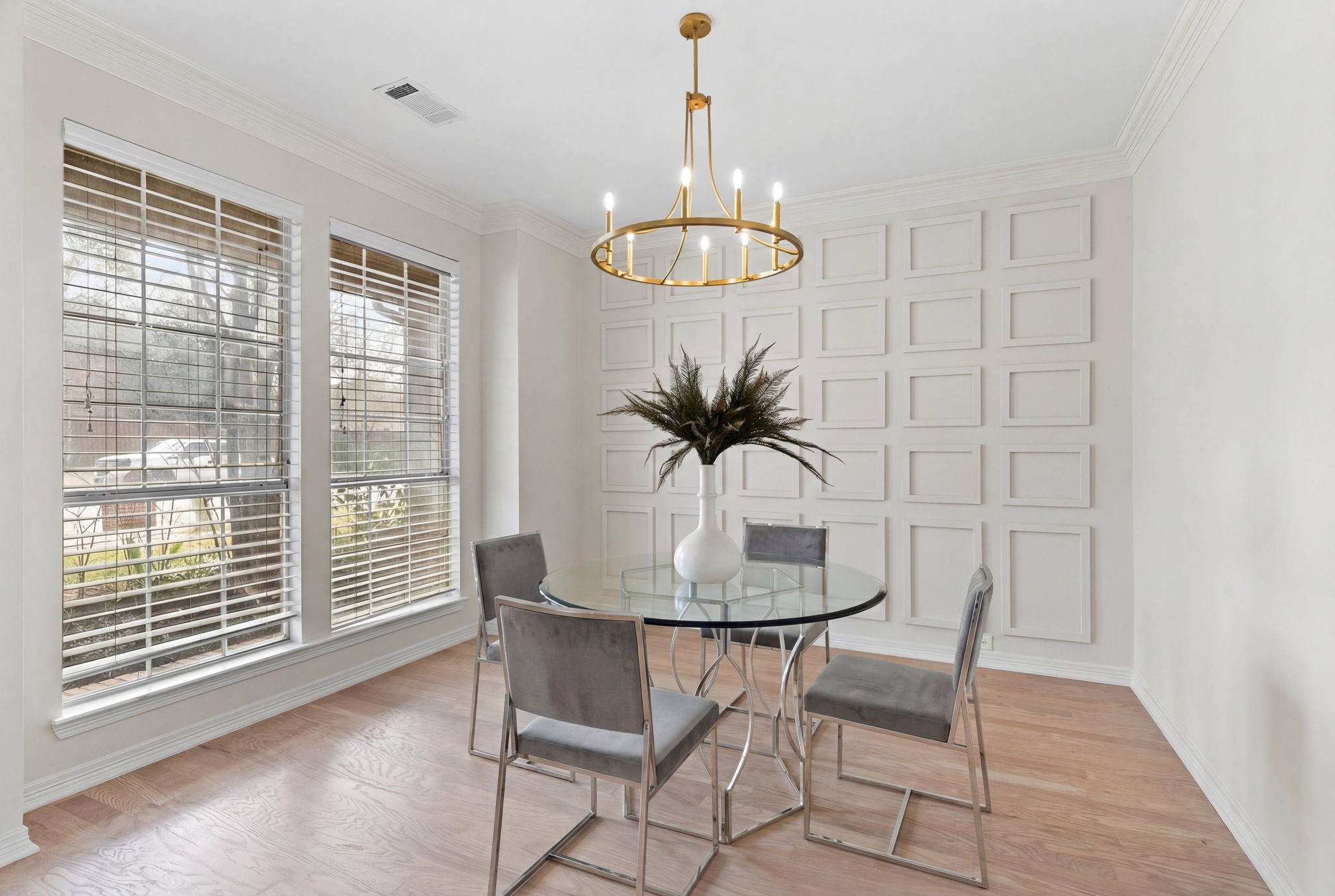 2136 Ash Grove Way Dallas TX 75228