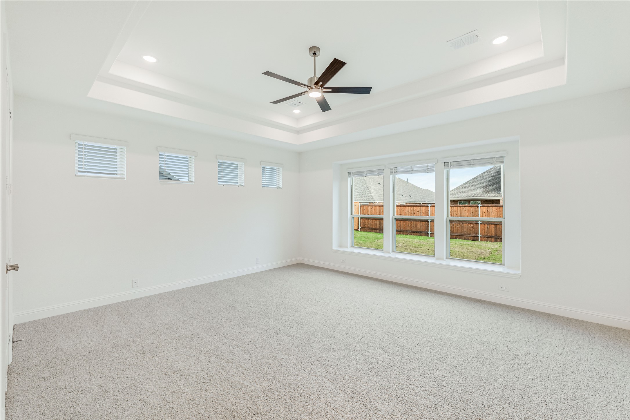 2504 Lakeway Lane Mansfield TX 76084