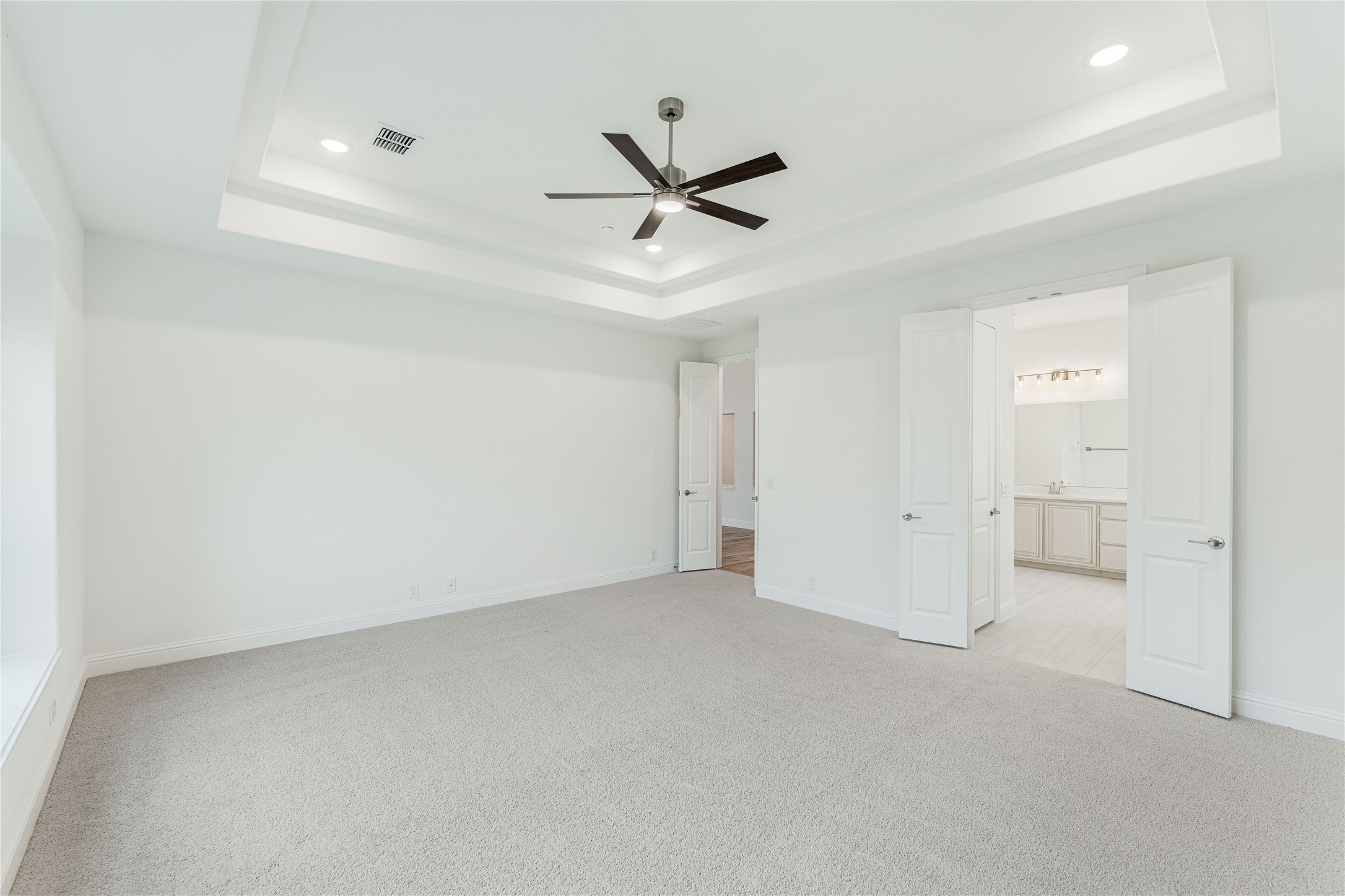 2504 Lakeway Lane Mansfield TX 76084