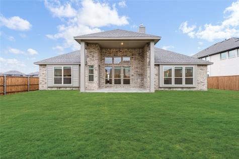 2504 Lakeway Lane Mansfield TX 76084