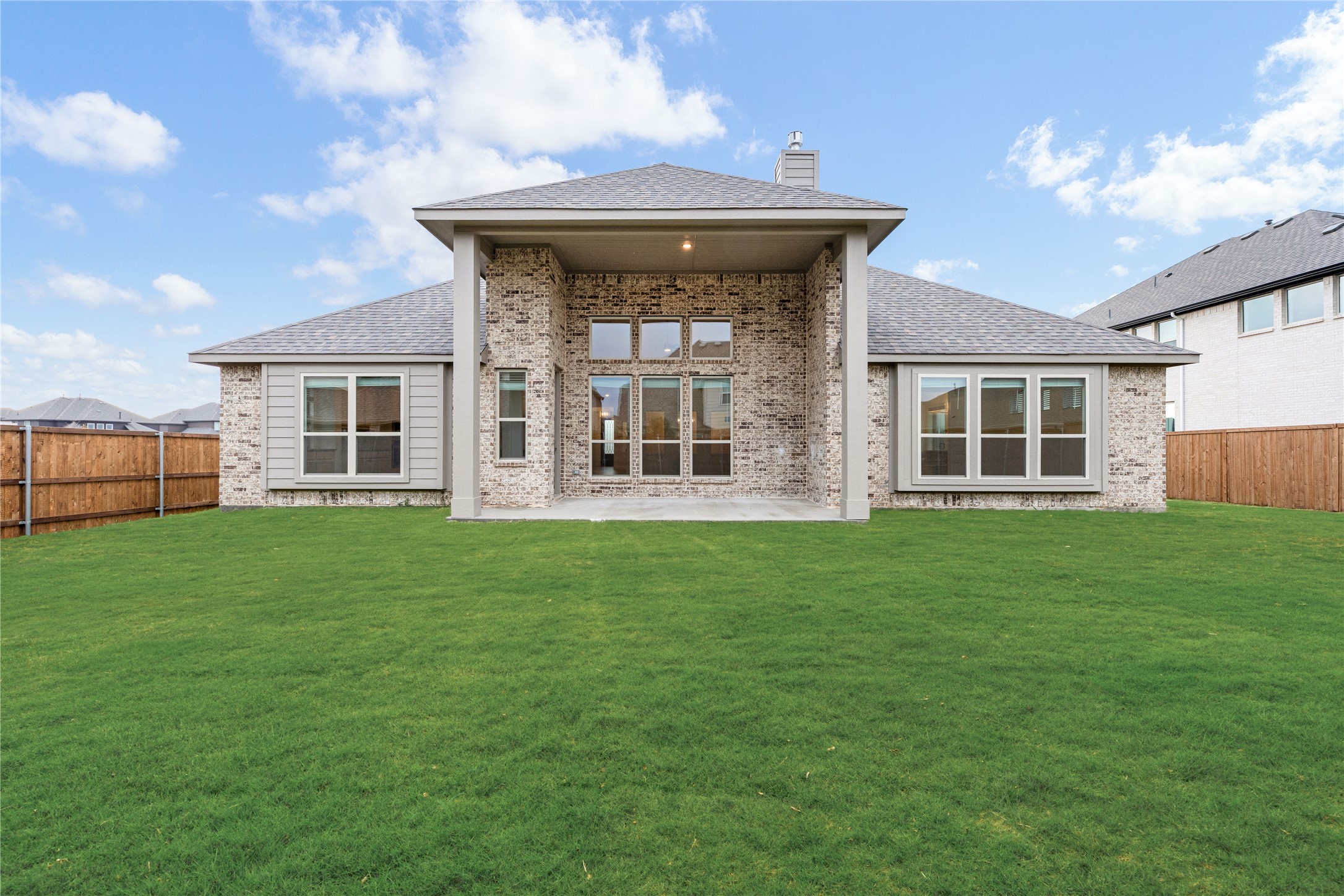2504 Lakeway Lane Mansfield TX 76084