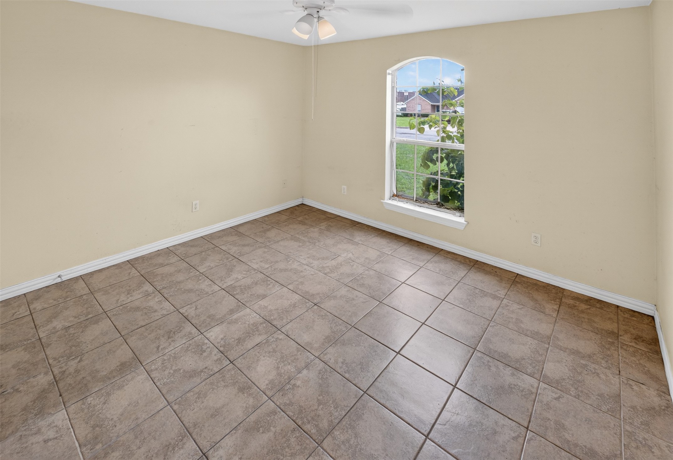 5004 Canton Street Greenville TX 75402