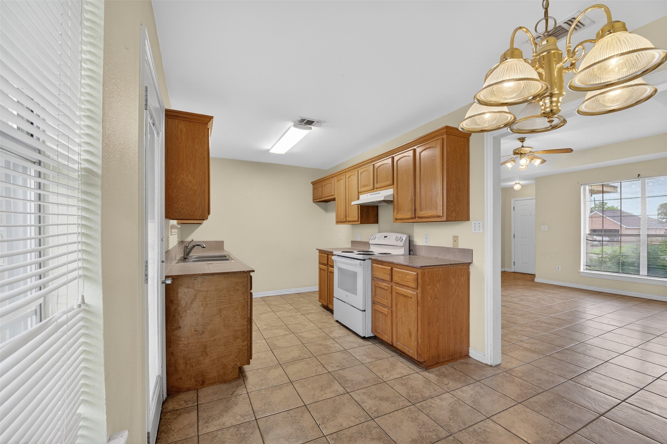 5004 Canton Street Greenville TX 75402