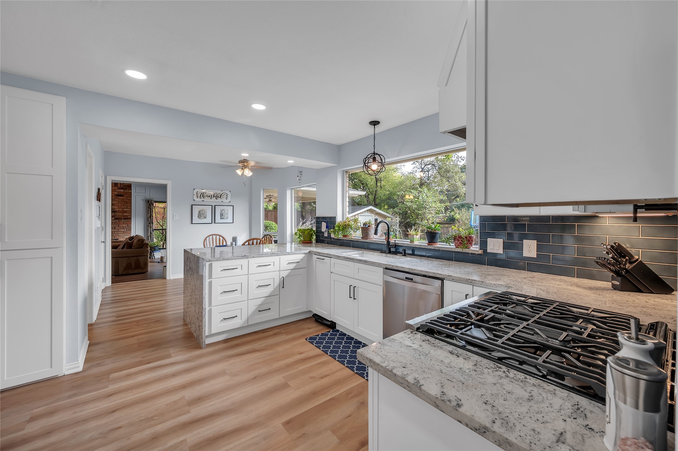 1800 Hampton Drive Bedford TX 76021