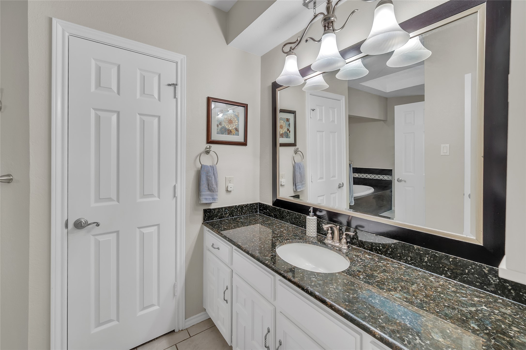 1800 Hampton Drive Bedford TX 76021