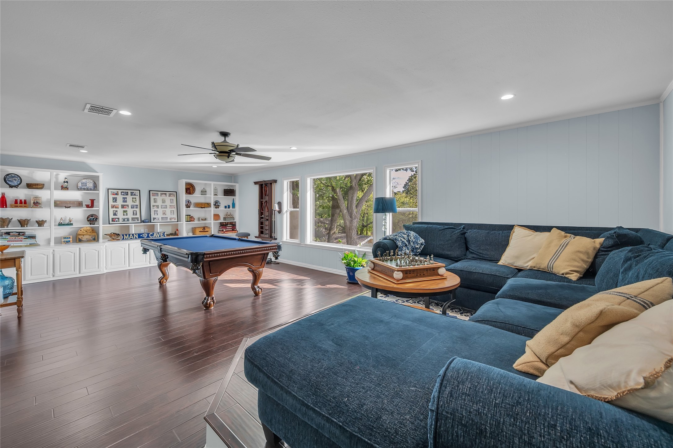 1800 Hampton Drive Bedford TX 76021