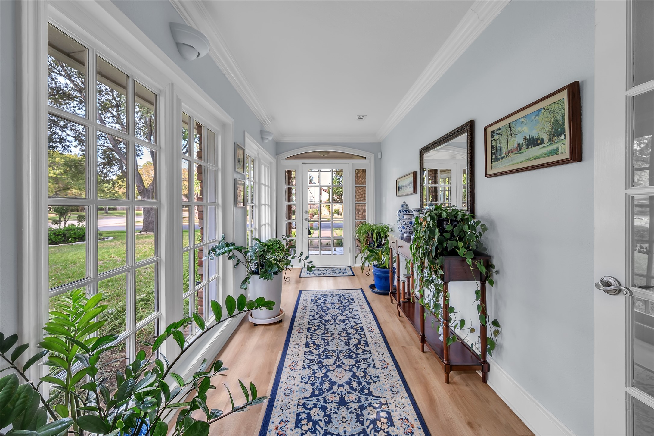 1800 Hampton Drive Bedford TX 76021