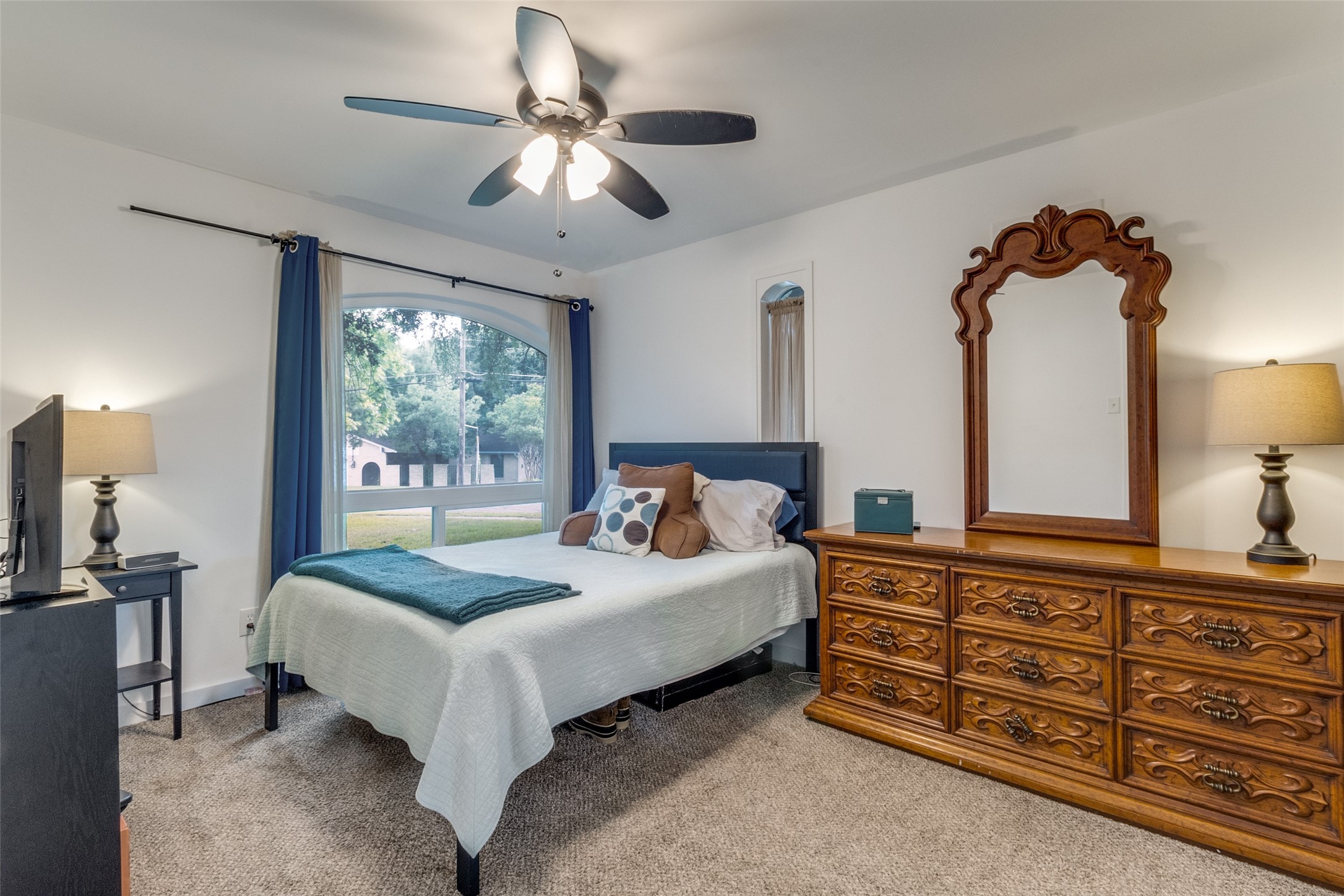 9038 Flicker Lane Dallas TX 75238