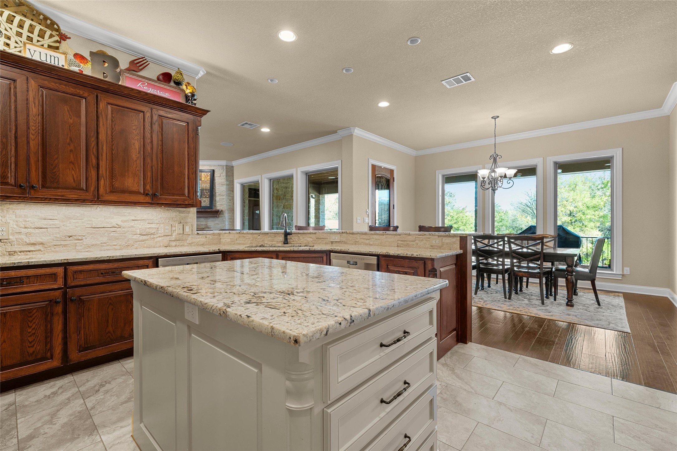 14690 Chapel Road Lorena TX 76655