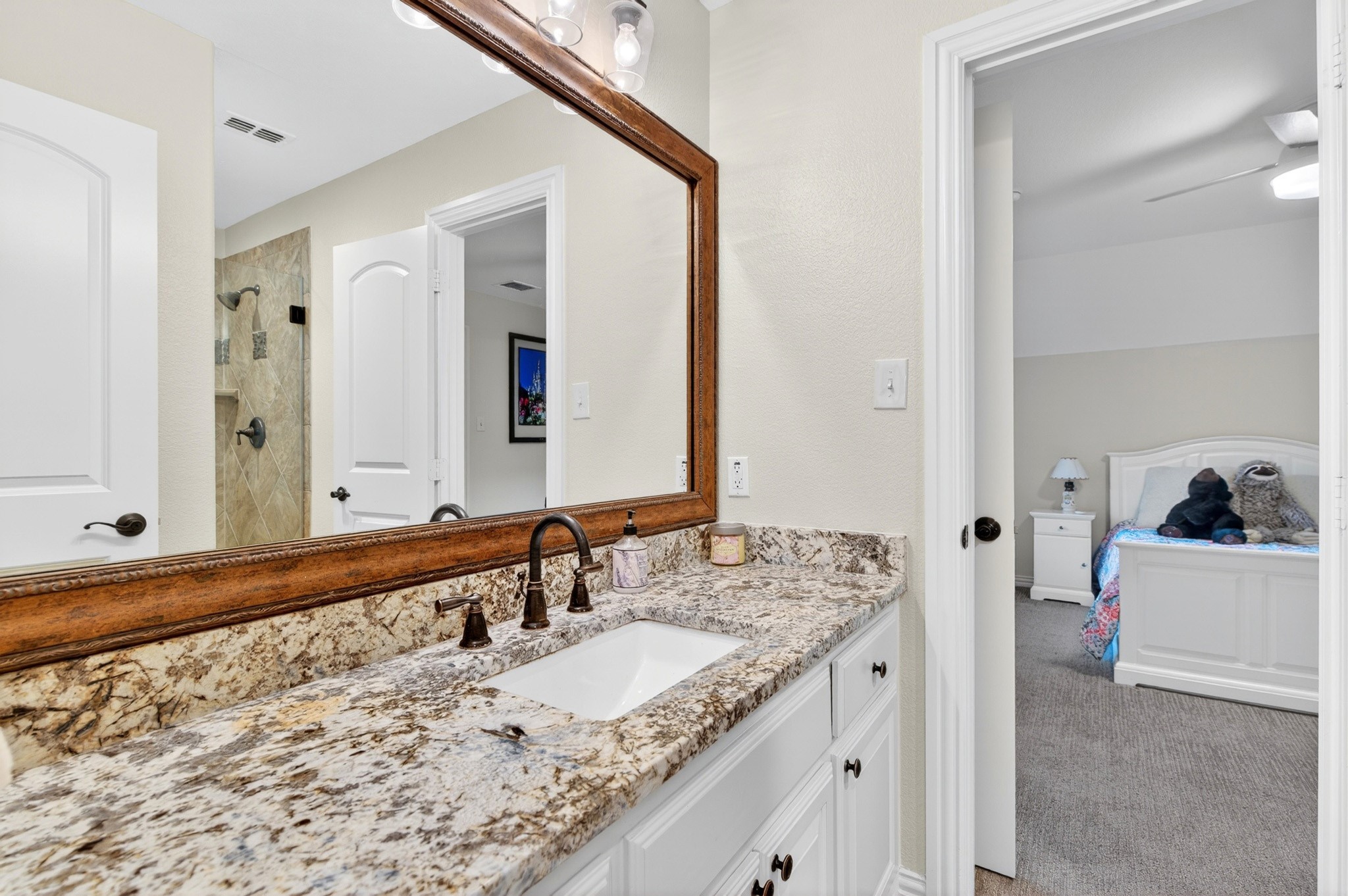3617 Vineyard Way Farmers Branch TX 75234