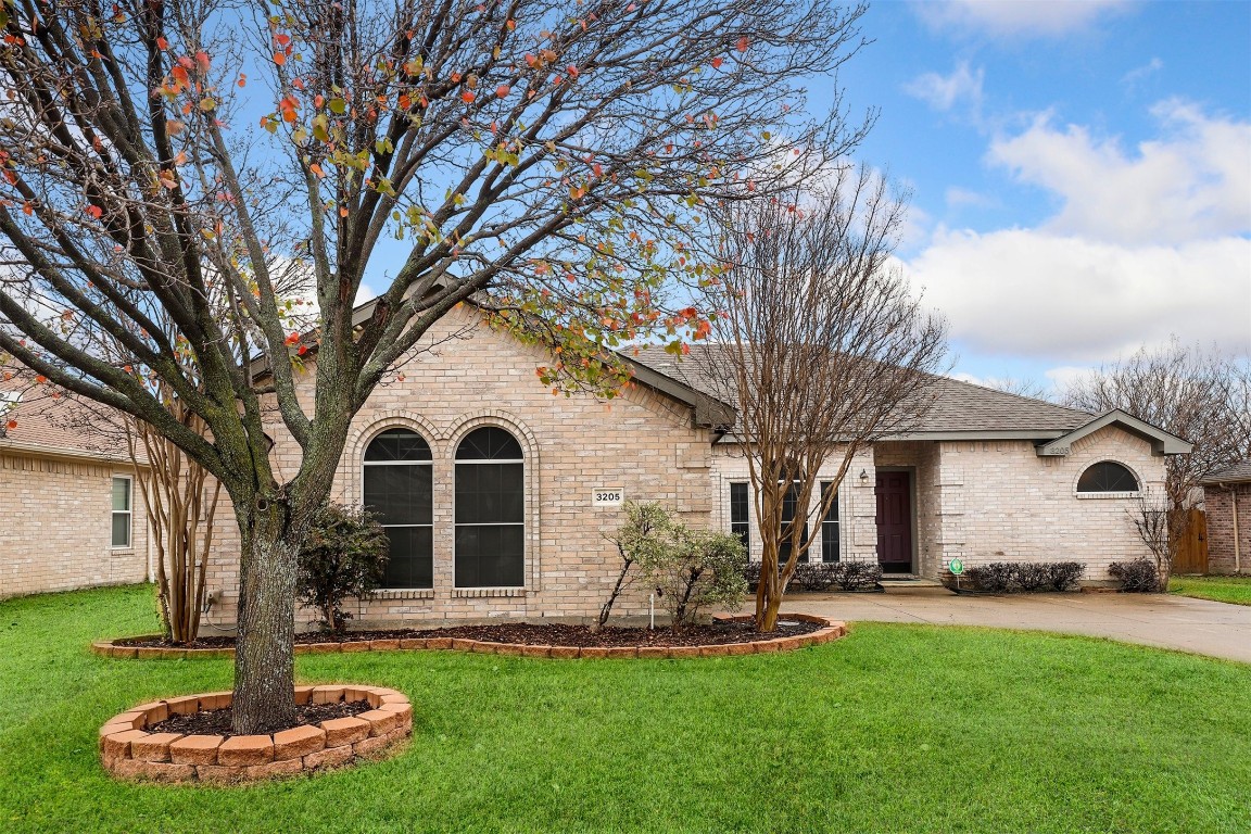 3205 Creekridge Court Sachse TX 75048