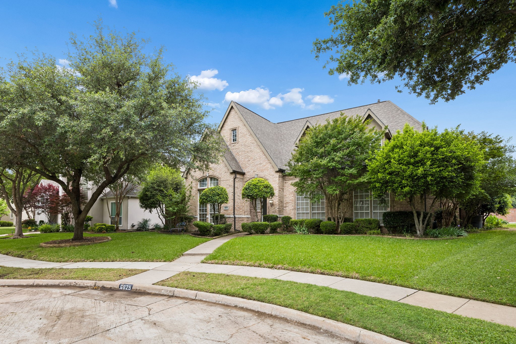 6825 Oak Park Lane Plano TX 75023