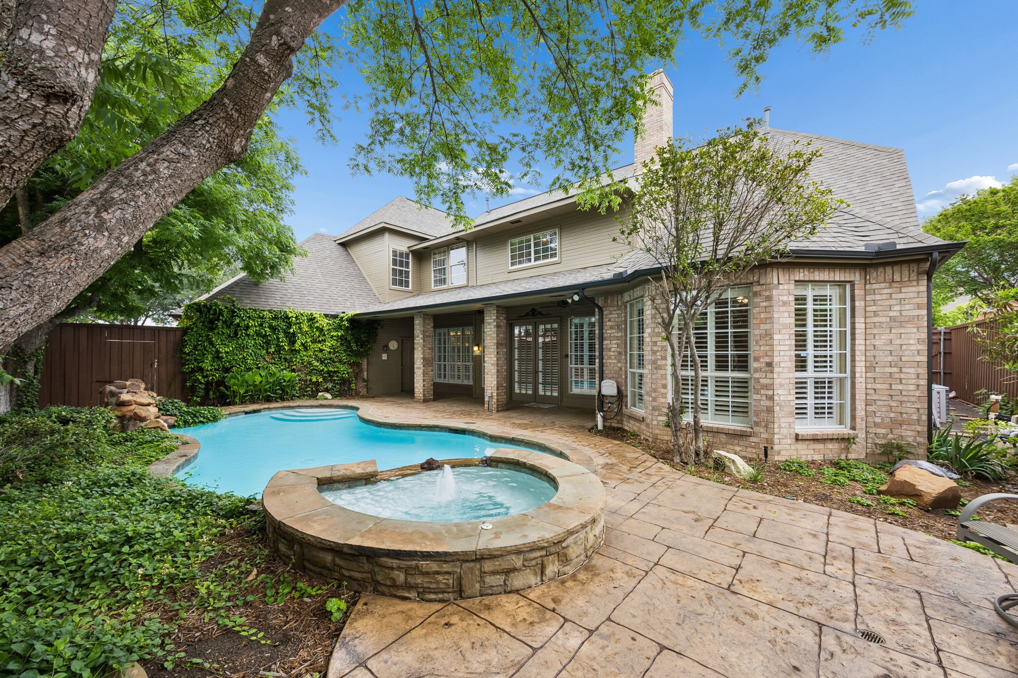 6825 Oak Park Lane Plano TX 75023