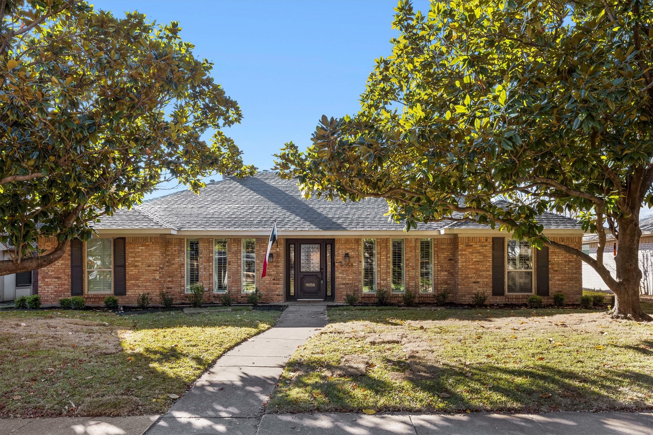 9058 Fairglen Drive Dallas TX 75231