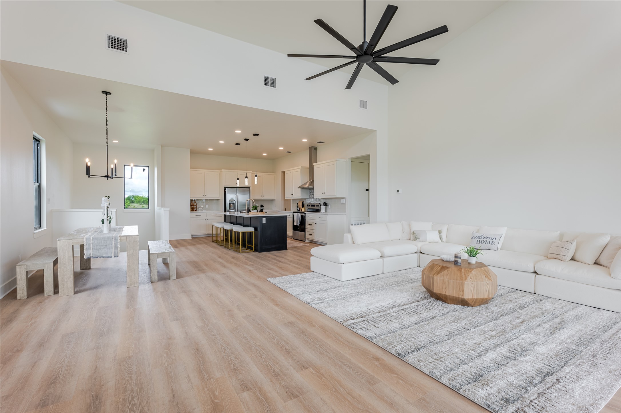 4064 Hells Gate Loop Strawn TX 76475