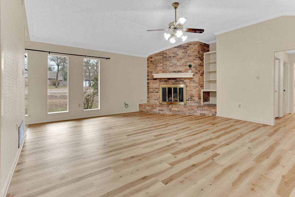 307 Easy Drive Hideaway TX 75771